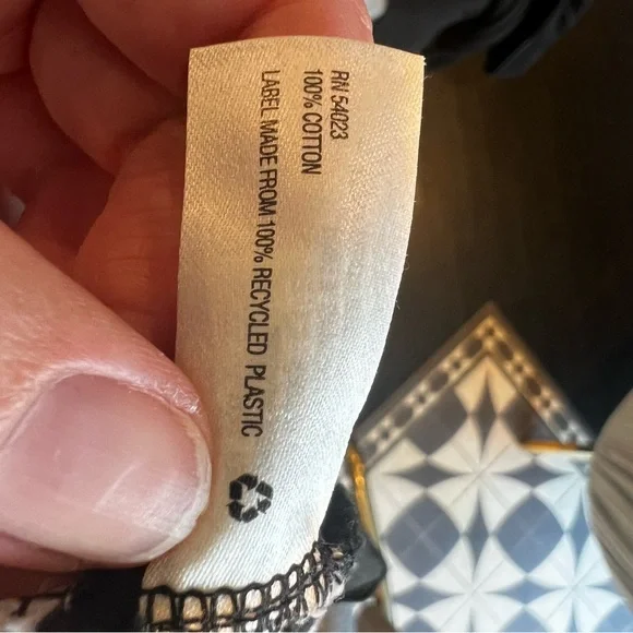 GAP bundle of 2 pairs of shorts - Picture 6 of 7